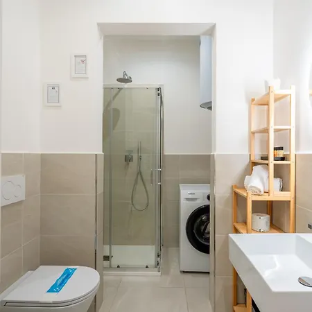 Apartament The World *