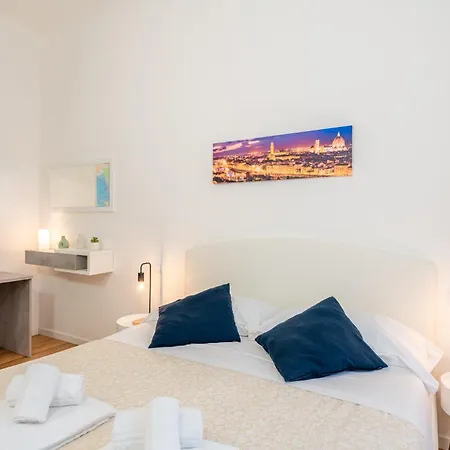 Apartament The World *